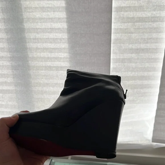Christian Louboutin high boots - Picture 6 of 7